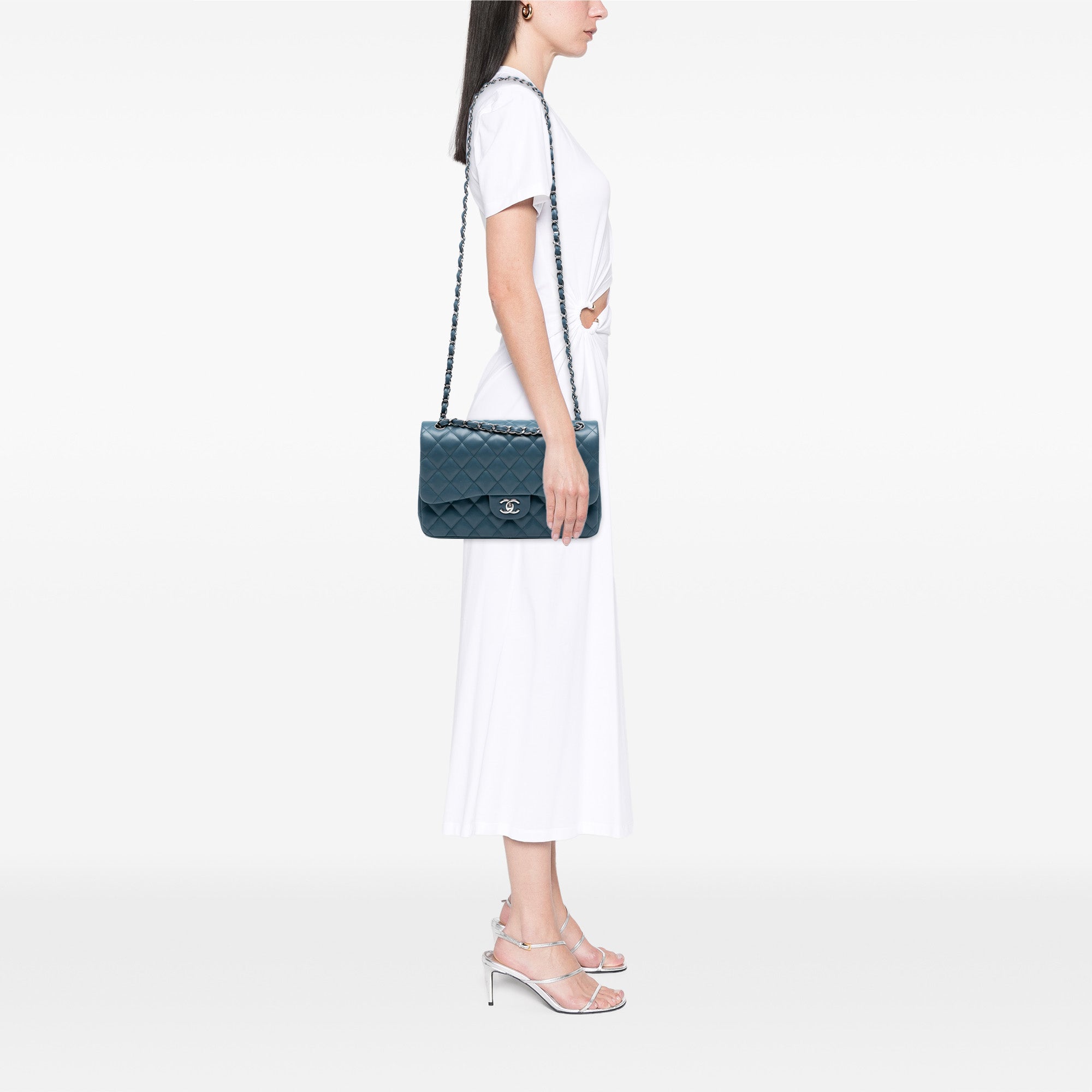Chanel Jumbo Classic Lambskin Double Flap - image 7