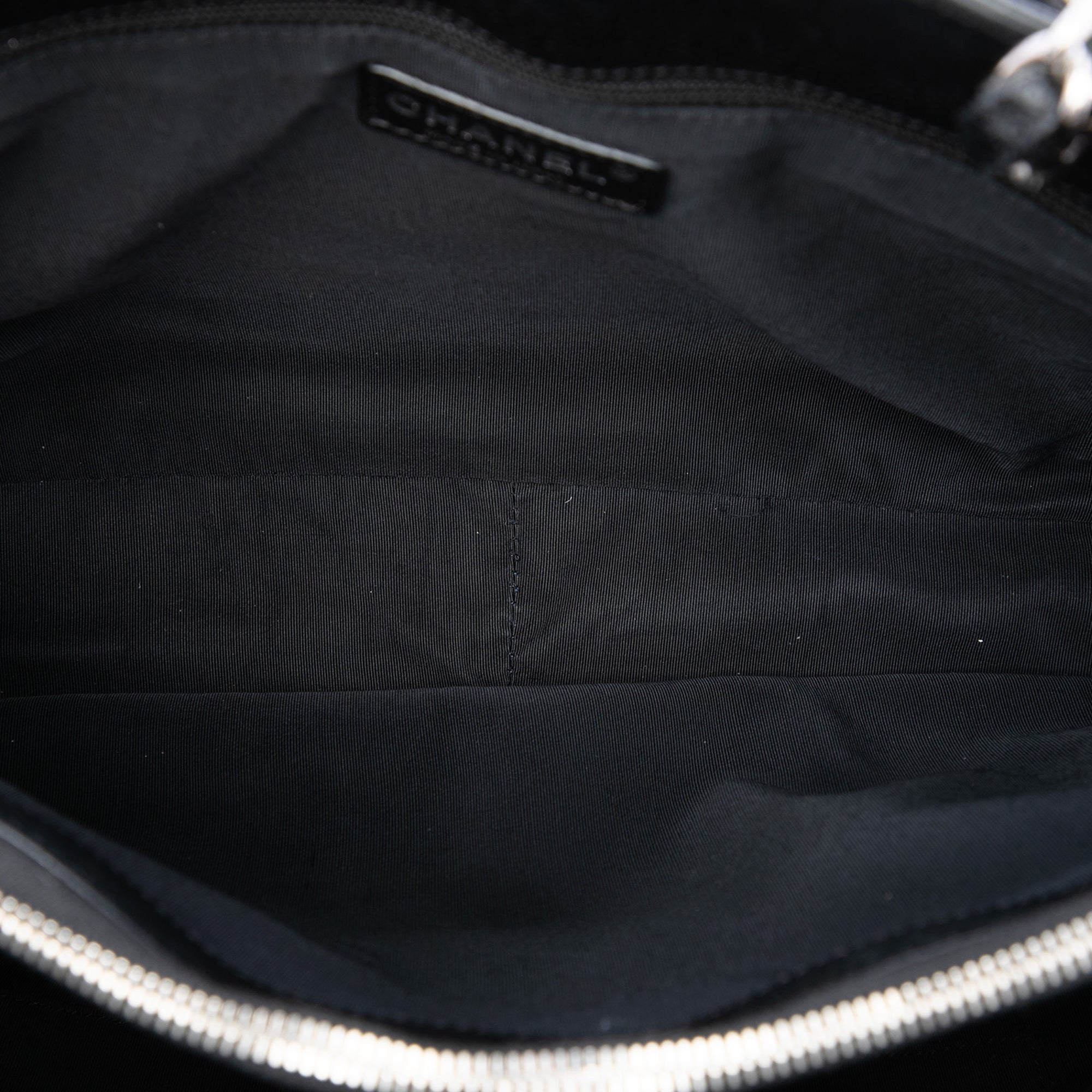 Chanel Caviar Grand Shopping Tote - image 4