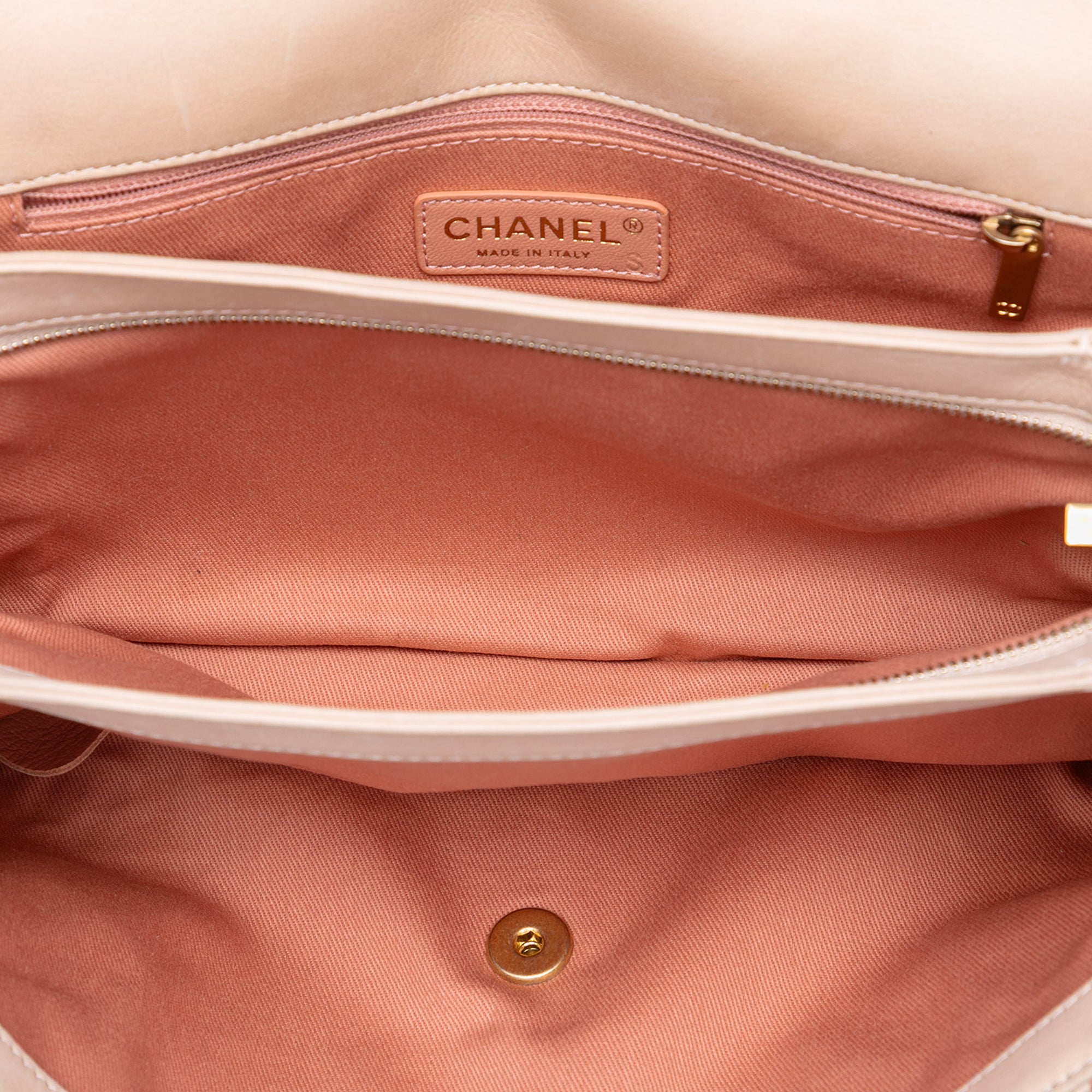 Chanel Jumbo Quilted Calfskin Triple Stitched Flap - image 4