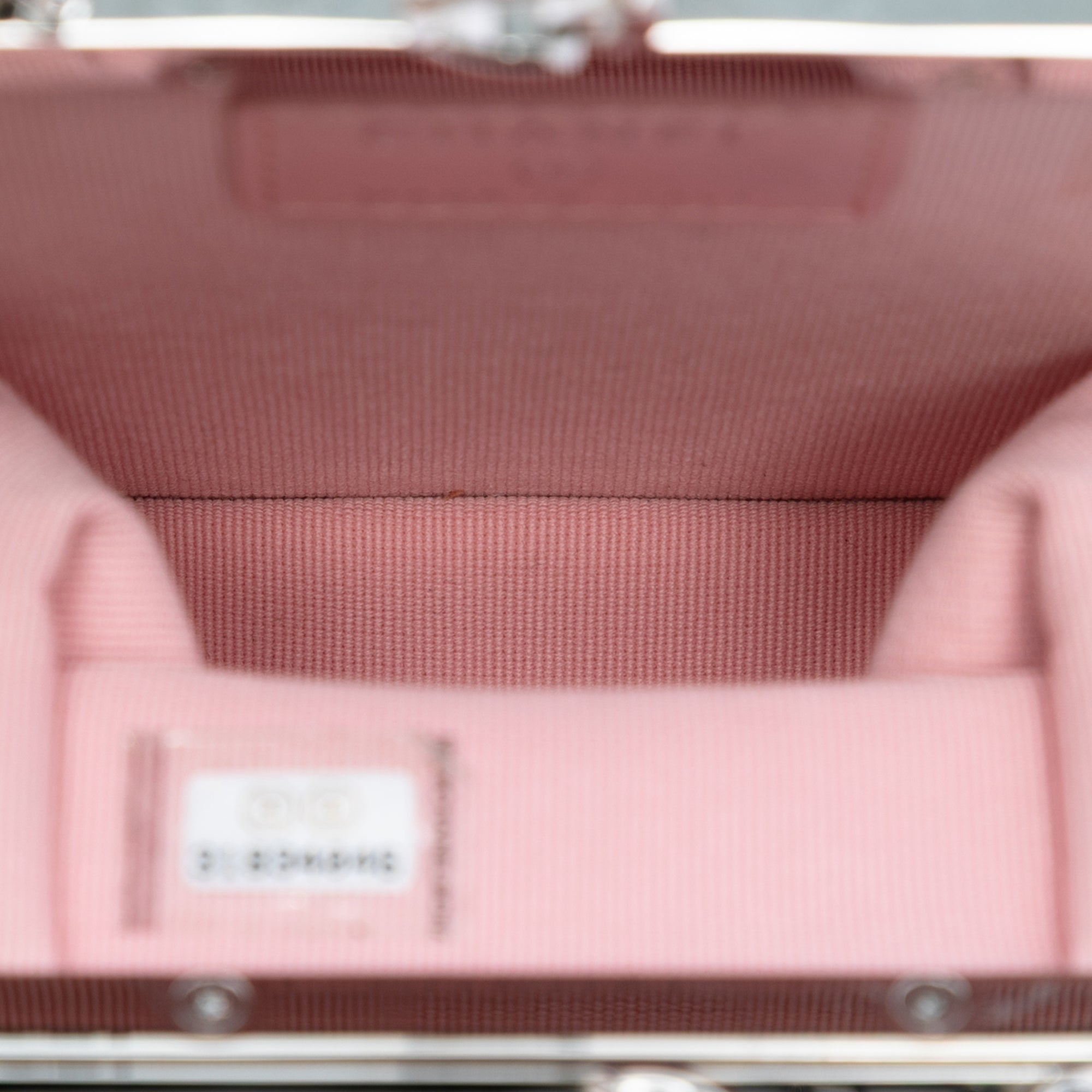 Chanel Lambskin and Acrylic Kiss Clutch with Chain - image 4