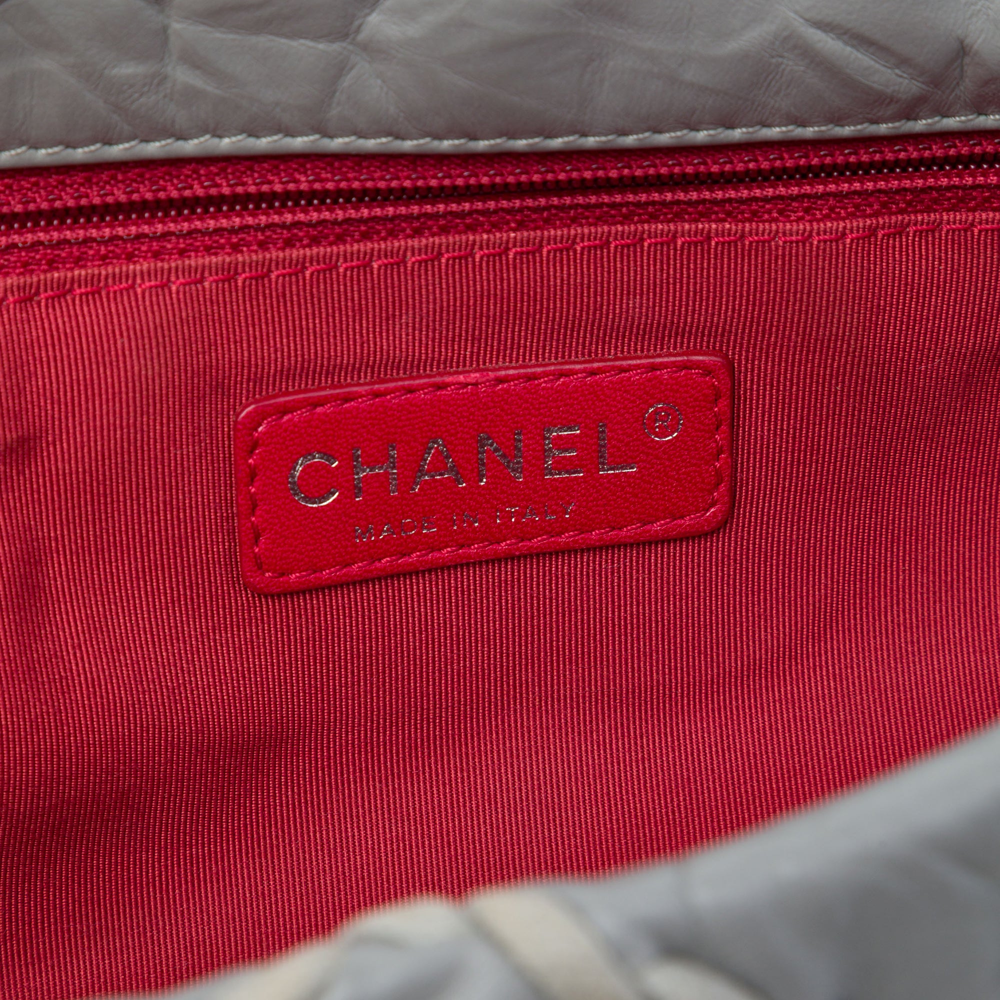 Chanel Medium Quilted Crinkled Calfskin Ultra Stitch Flap - image 5