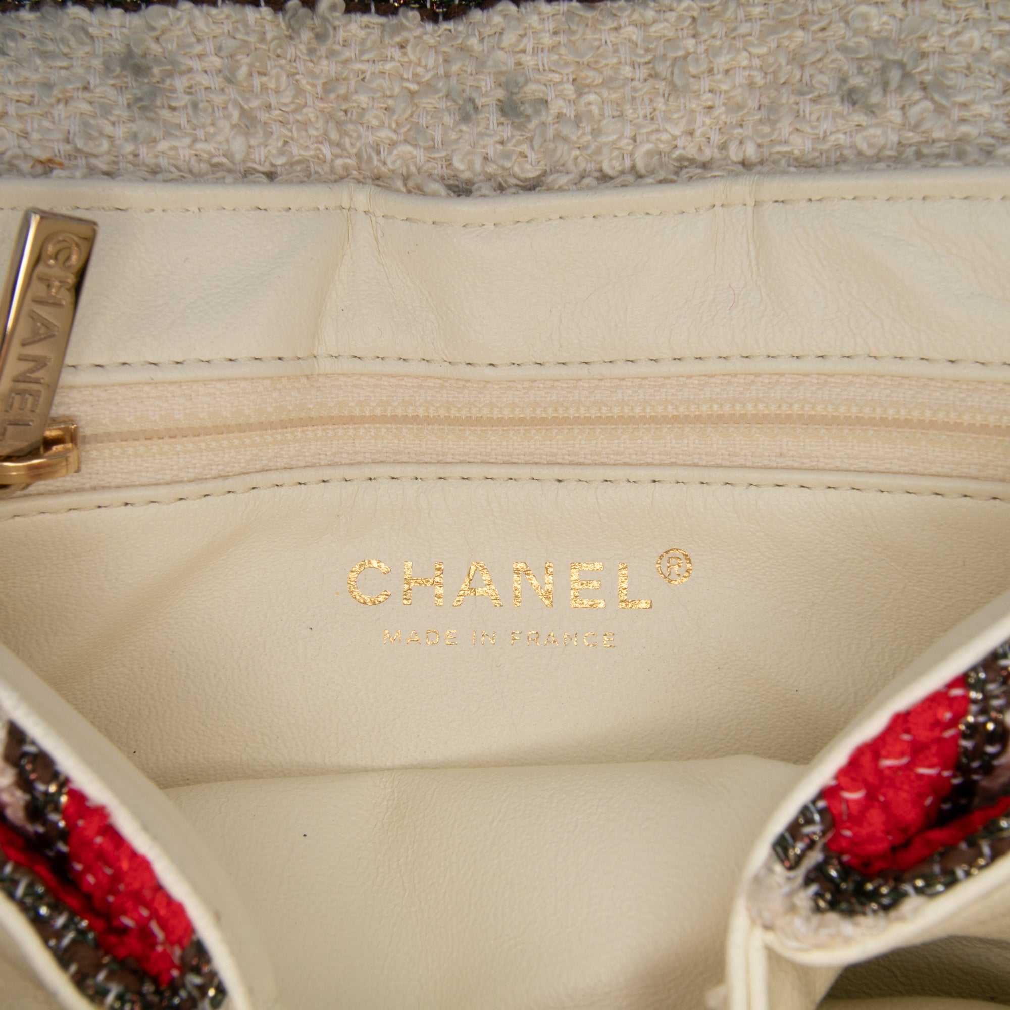 Chanel CC Quilted Tweed Striped Single Flap - image 5