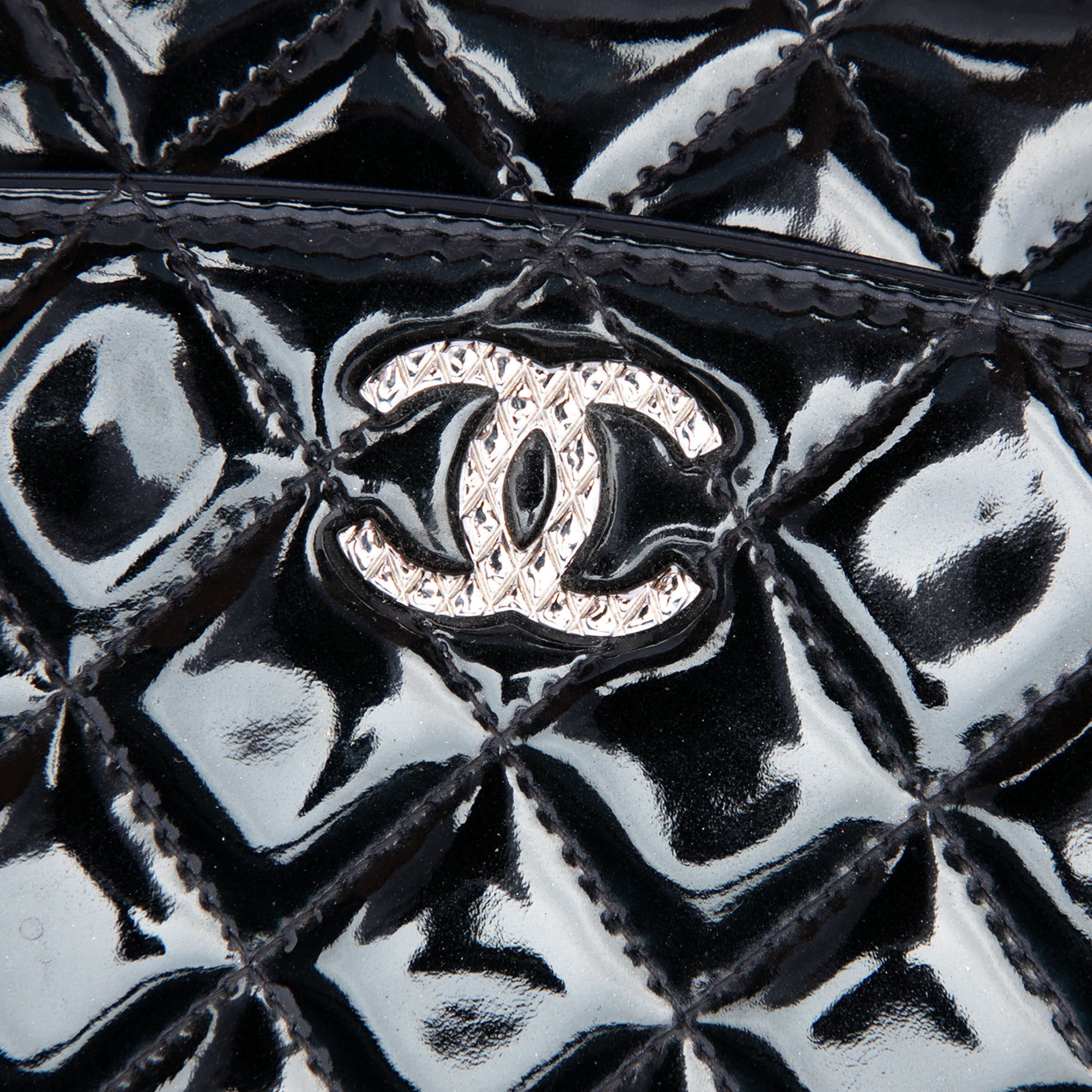 Chanel CC Quilted Patent Brilliant Wallet On Chain - image 5