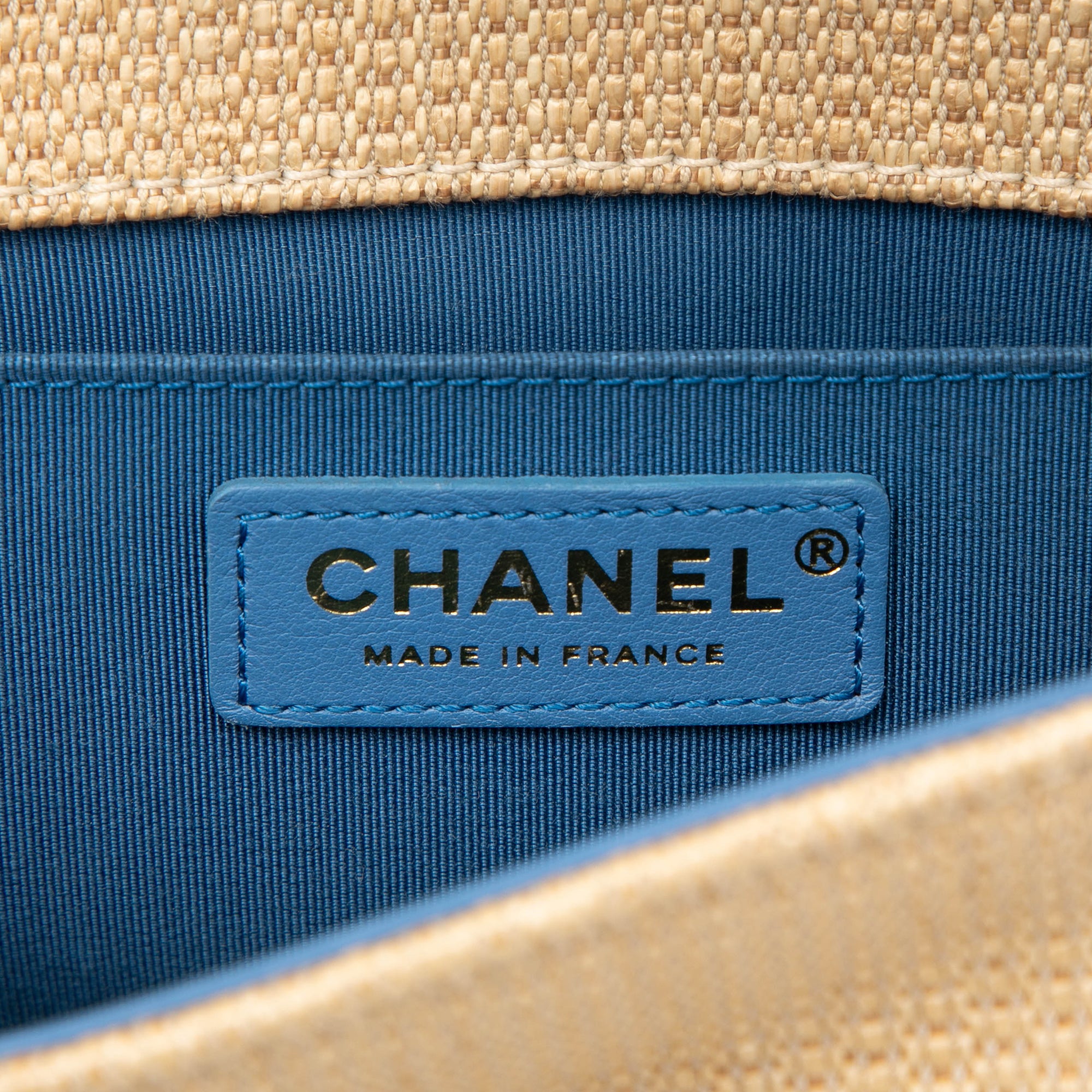 Chanel Old Medium Chevron Raffia Boy Flap - image 5