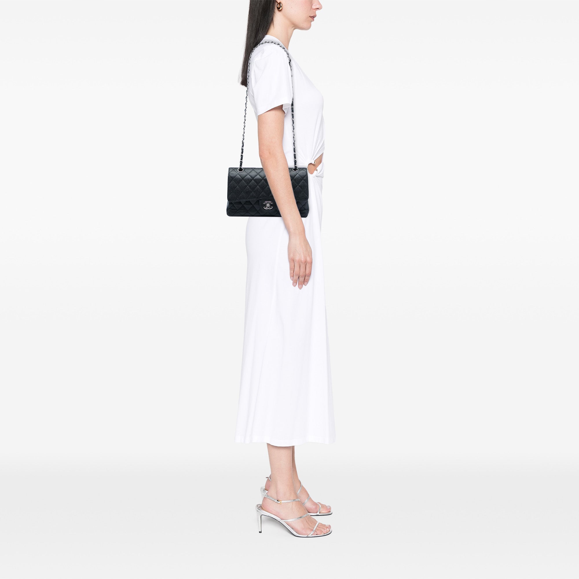 Chanel Medium Classic Caviar Double Flap - image 5