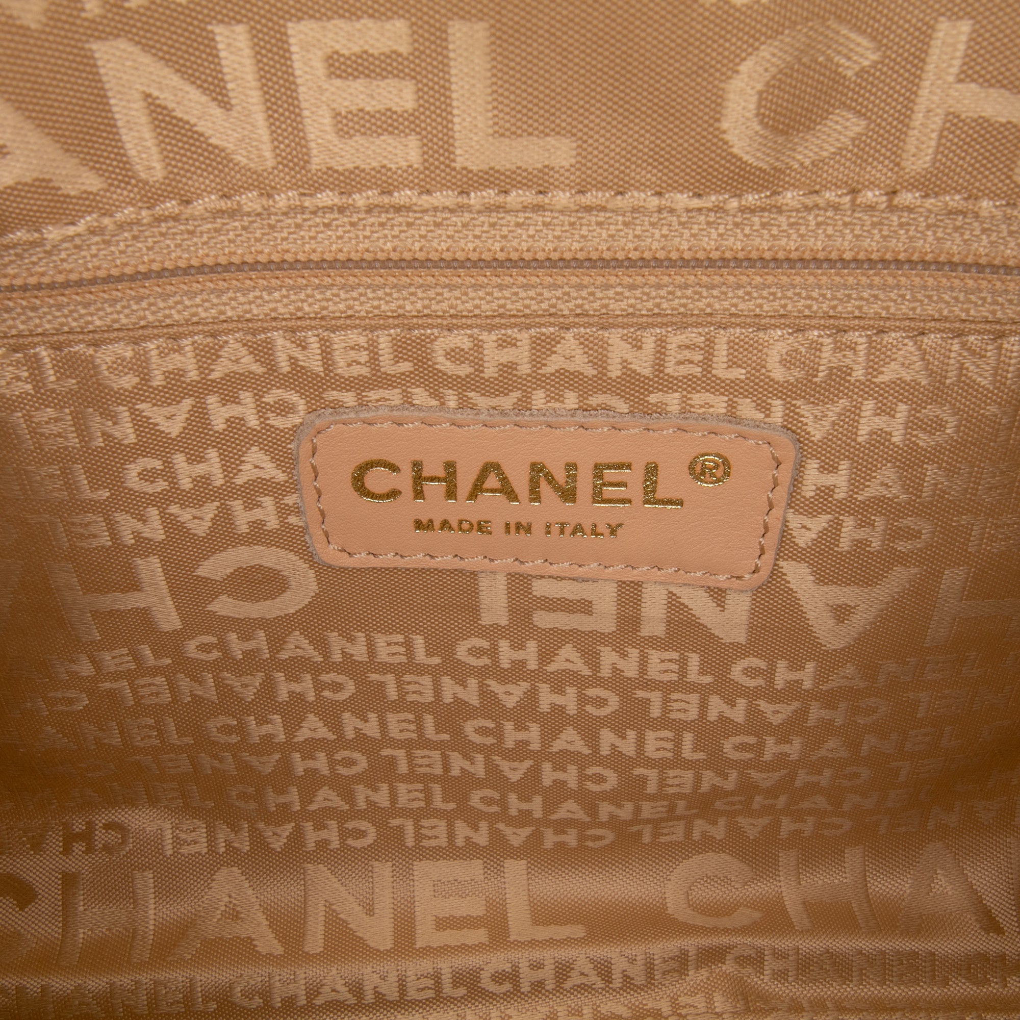 Chanel CC Quilted Caviar Bowling Bag - image 5