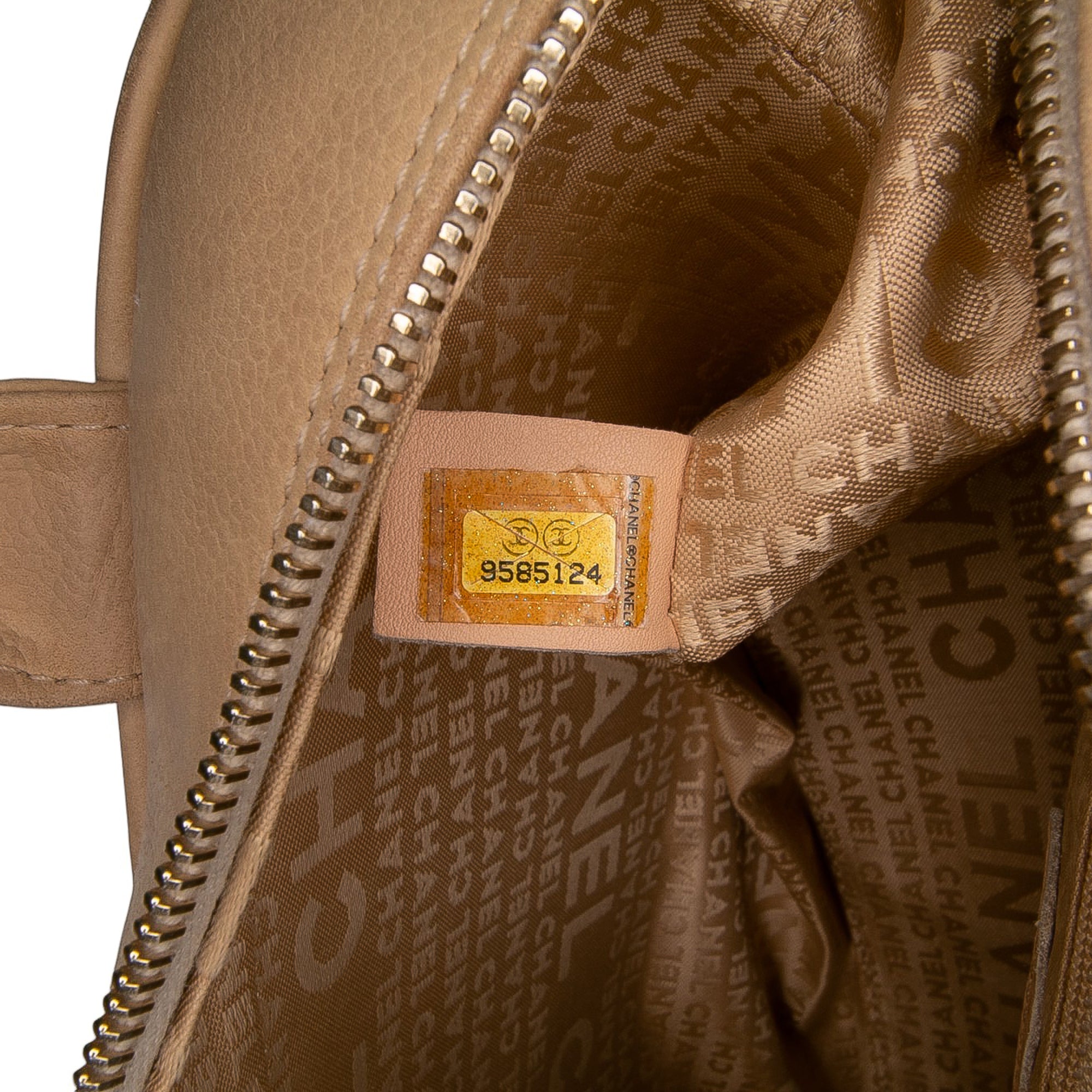Chanel CC Quilted Caviar Bowling Bag - image 6