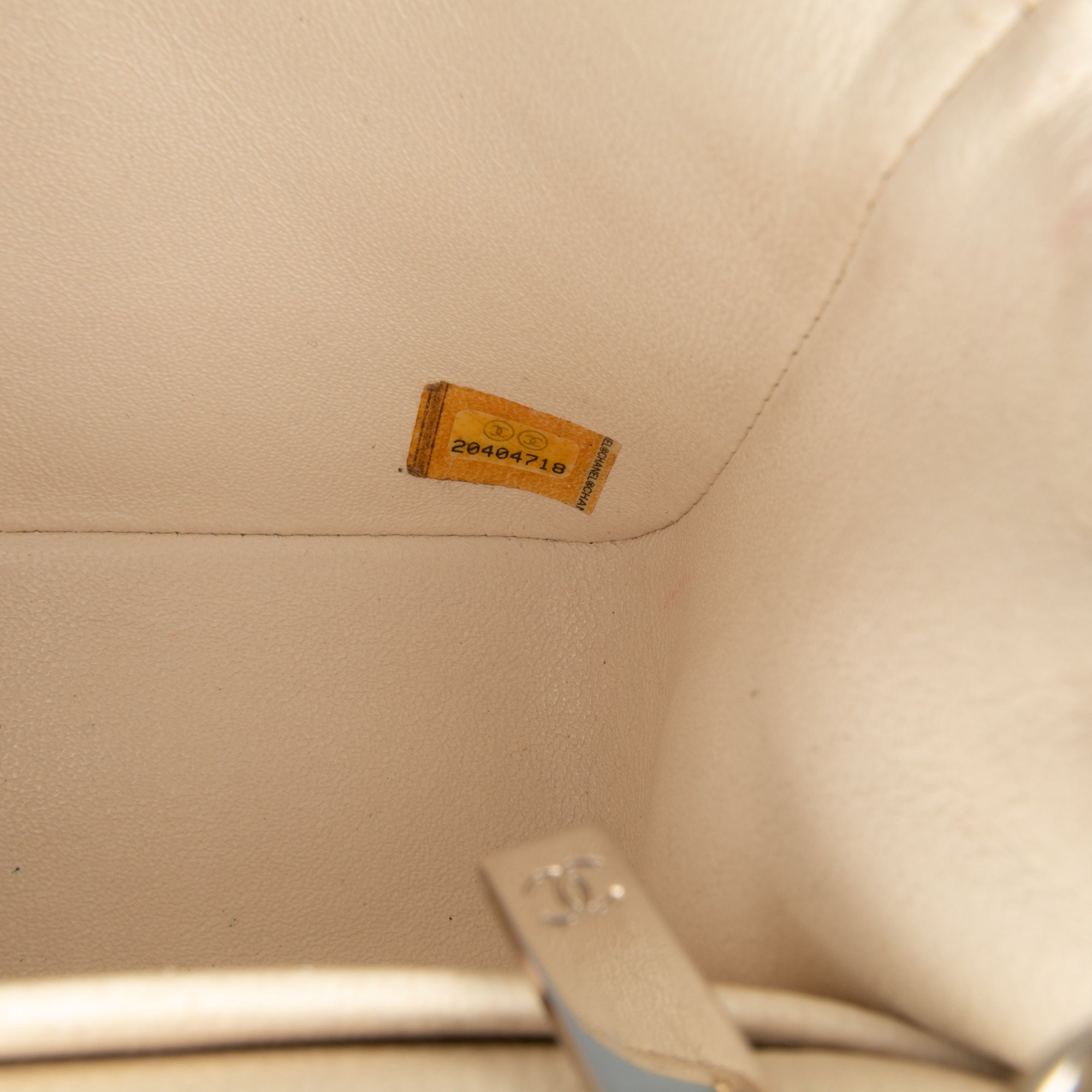 Chanel Mini Square Classic Caviar Single Flap - image 5