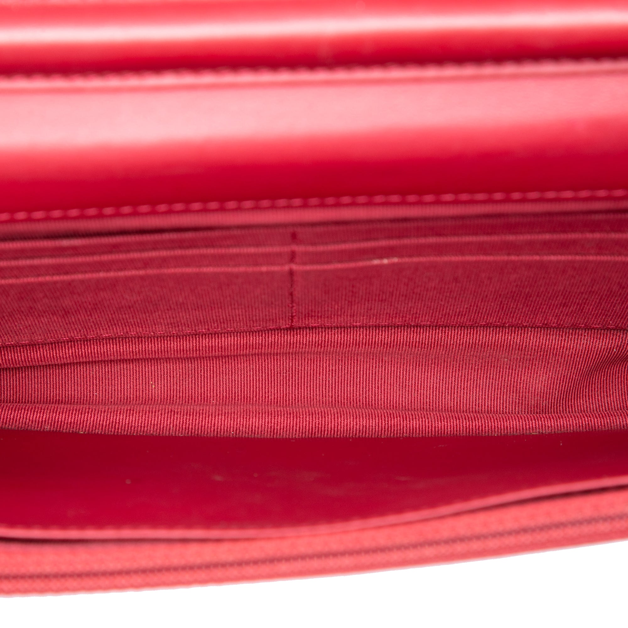 Chanel Paris Dallas CC Quilted Patent Goatskin Wallet on Chain - image 4