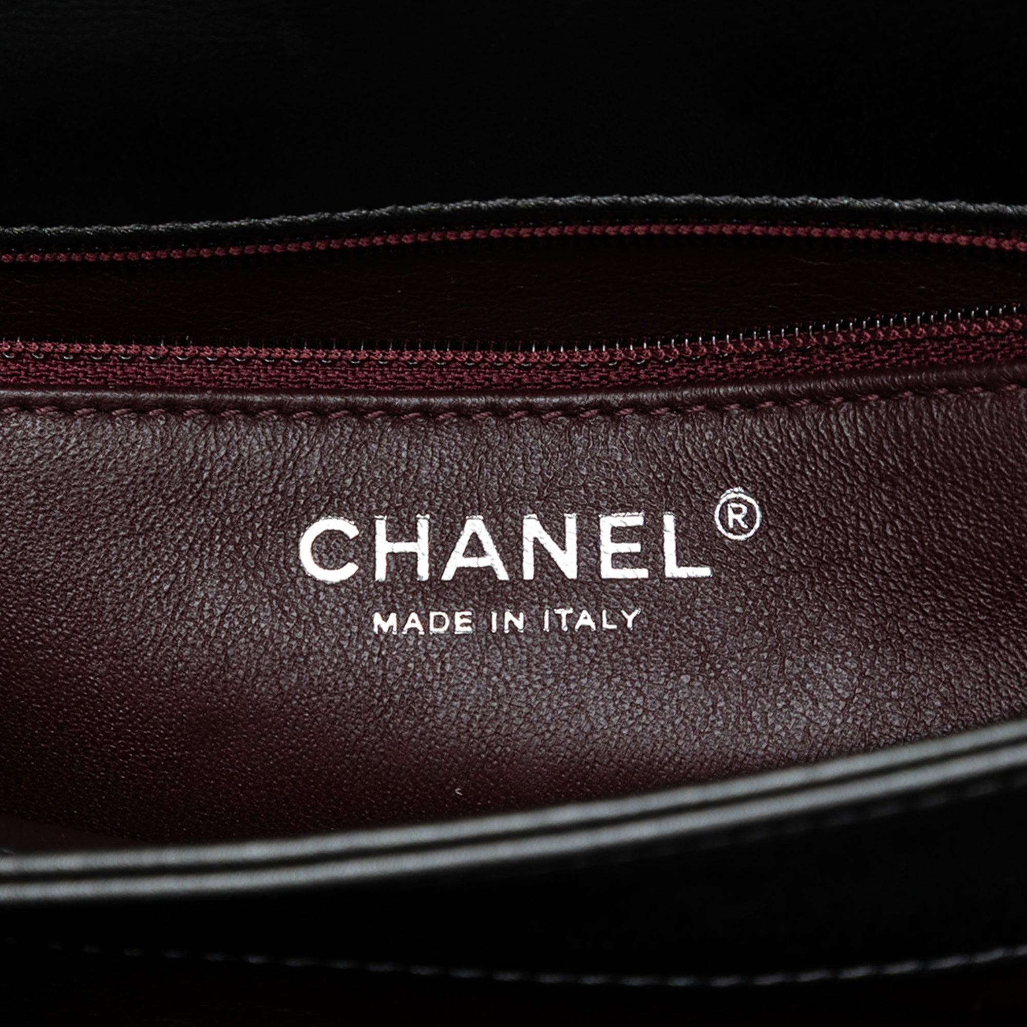 Chanel Quilted Metallic Lambskin Trendy CC Flap - image 5