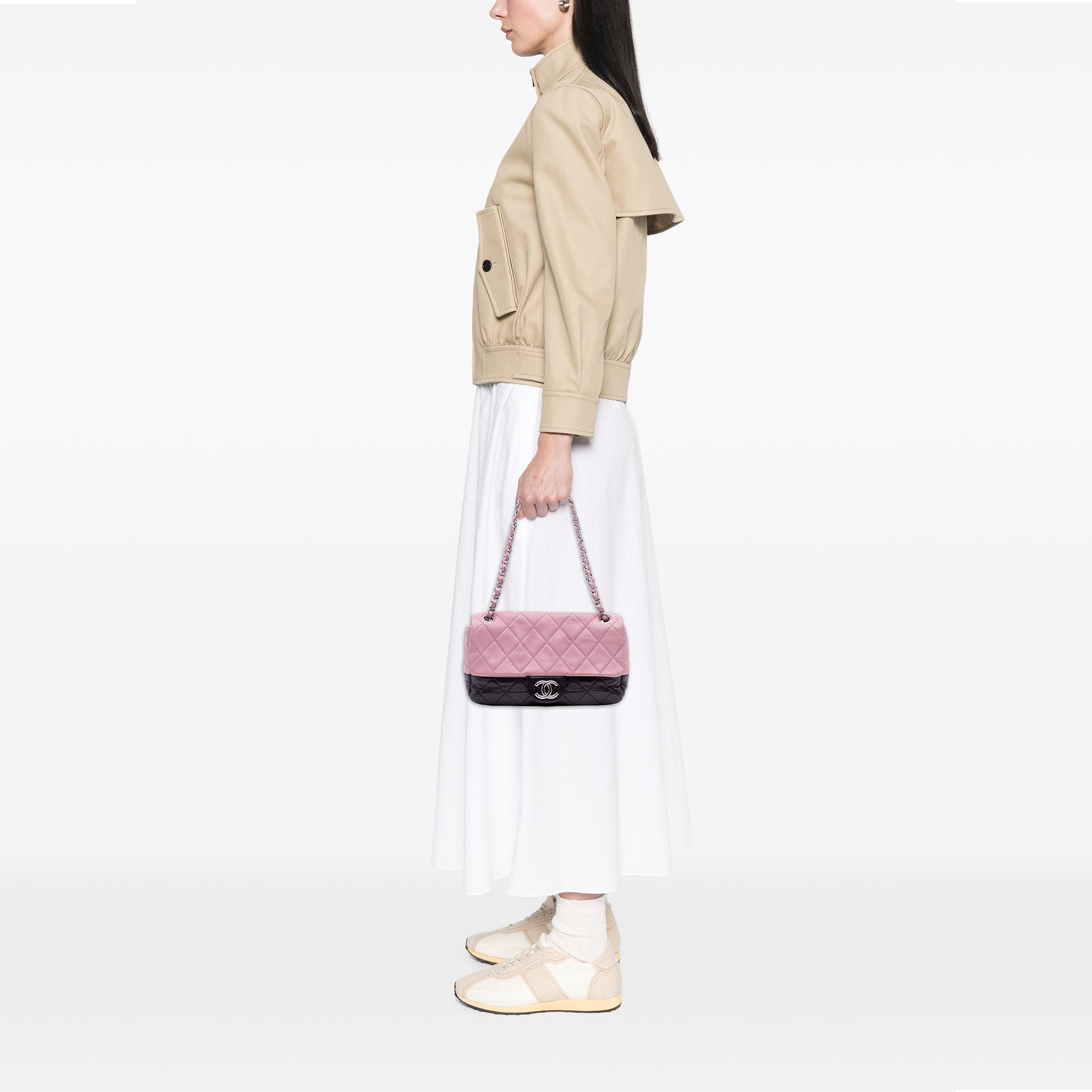 Chanel Medium Bicolor Lambskin and Calfskin CC Chain Flap - image 11