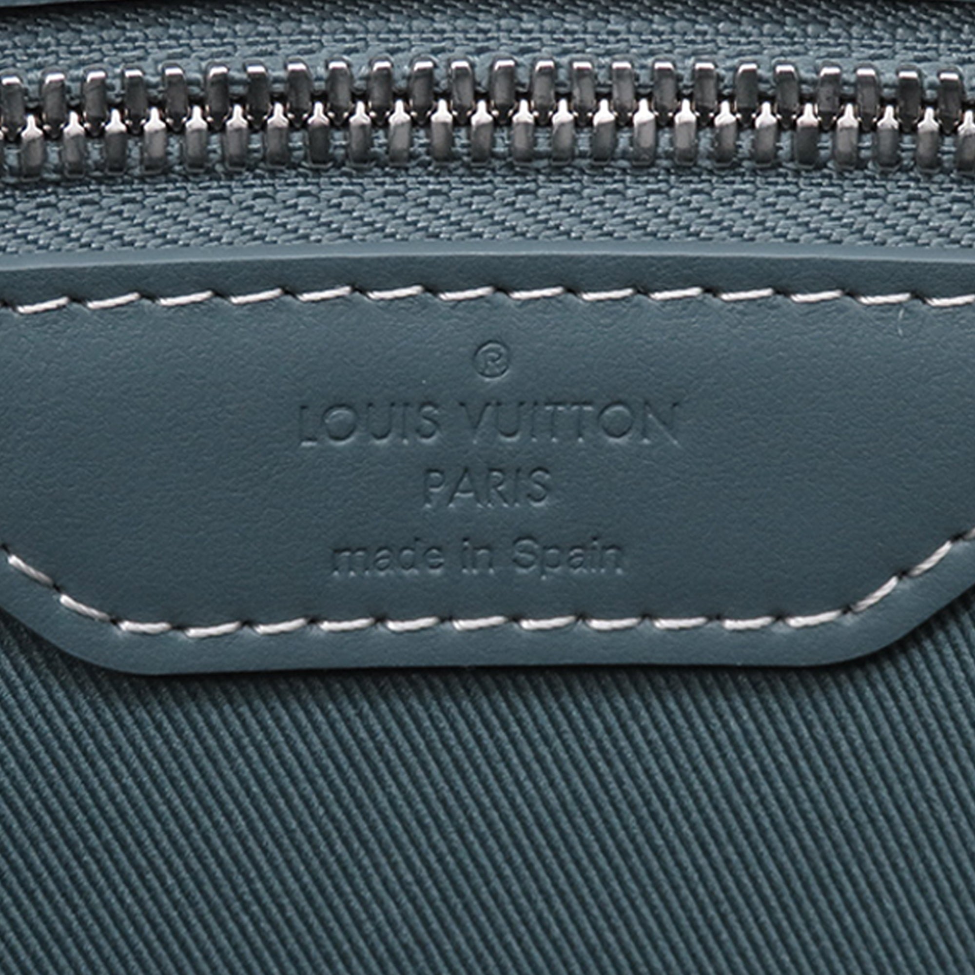 Louis Vuitton Monogram Washed Denim Weekend Tote - image 5
