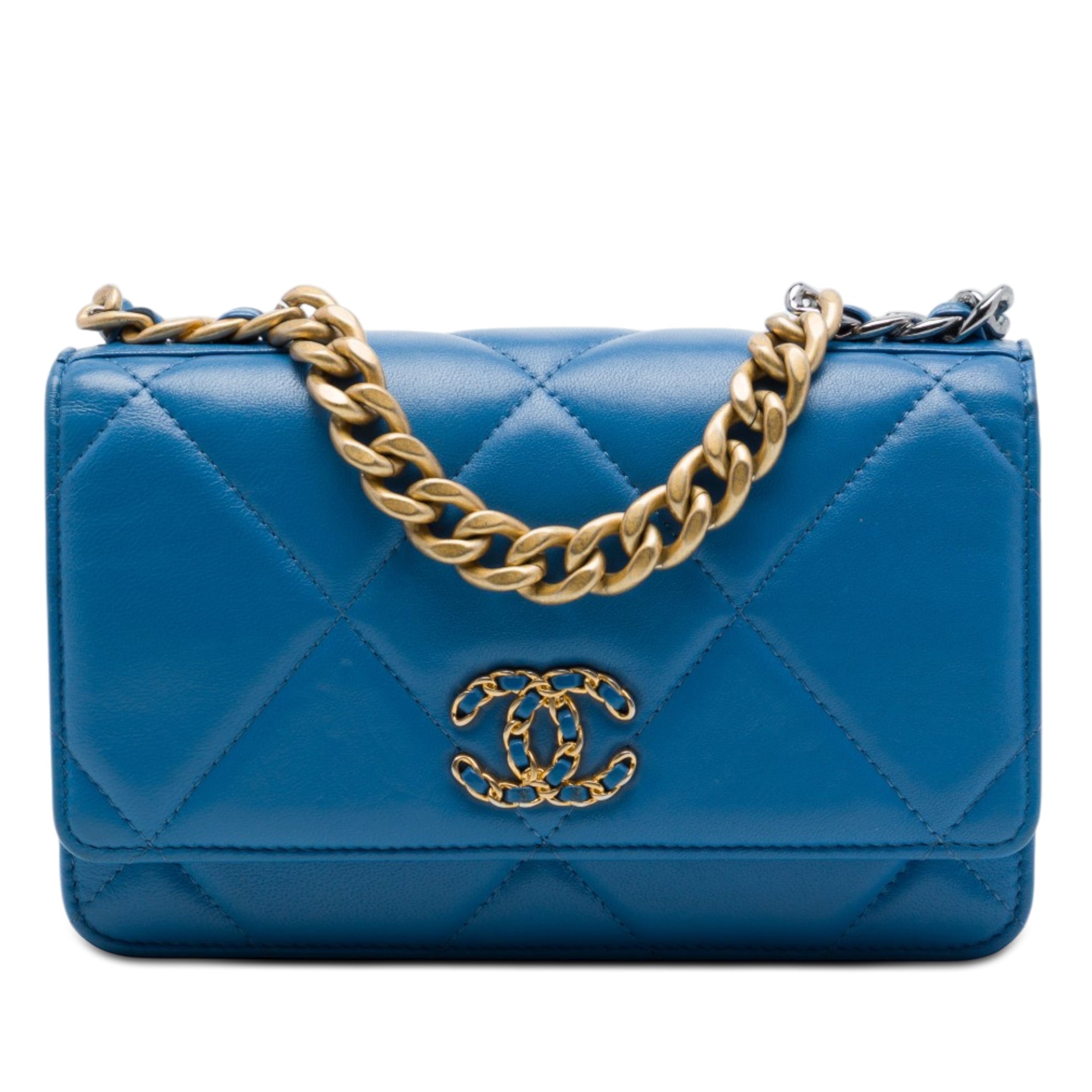 Chanel Quilted Lambskin 19 Wallet On Chain - image 1