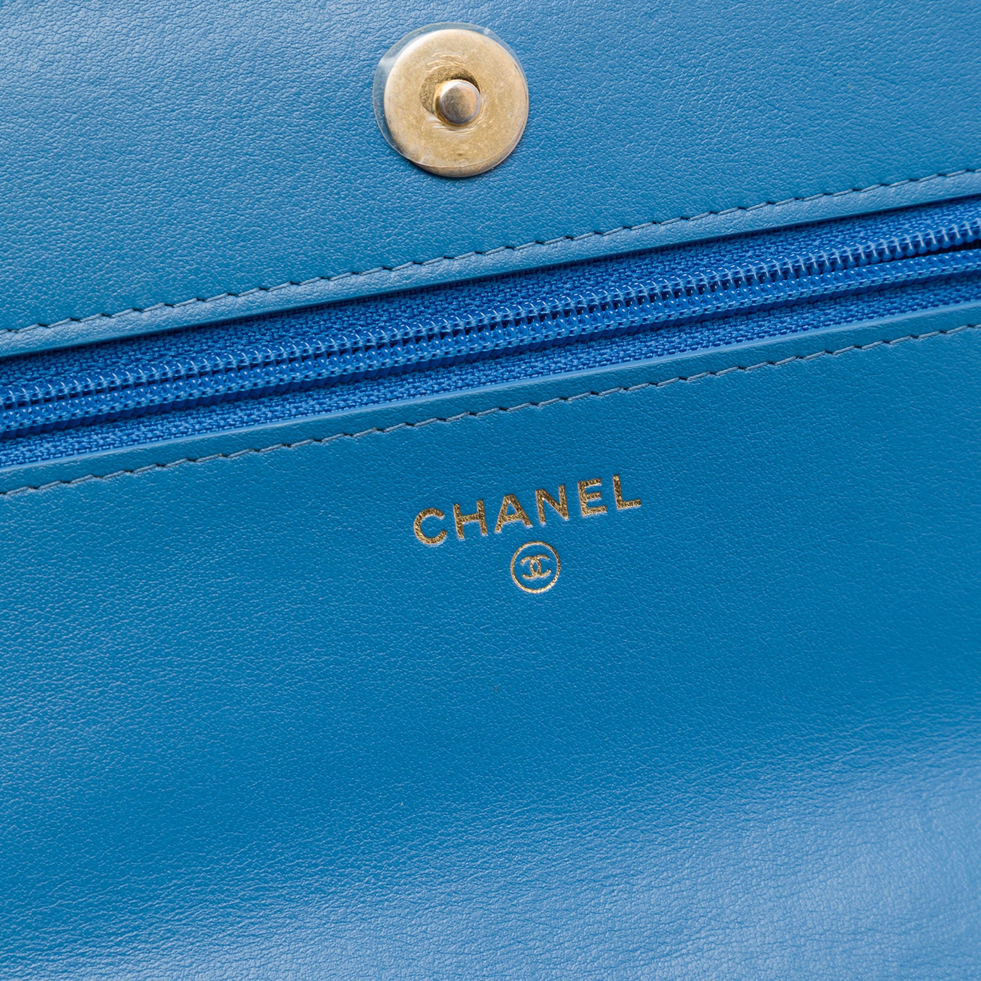 Chanel Quilted Lambskin 19 Wallet On Chain - image 5