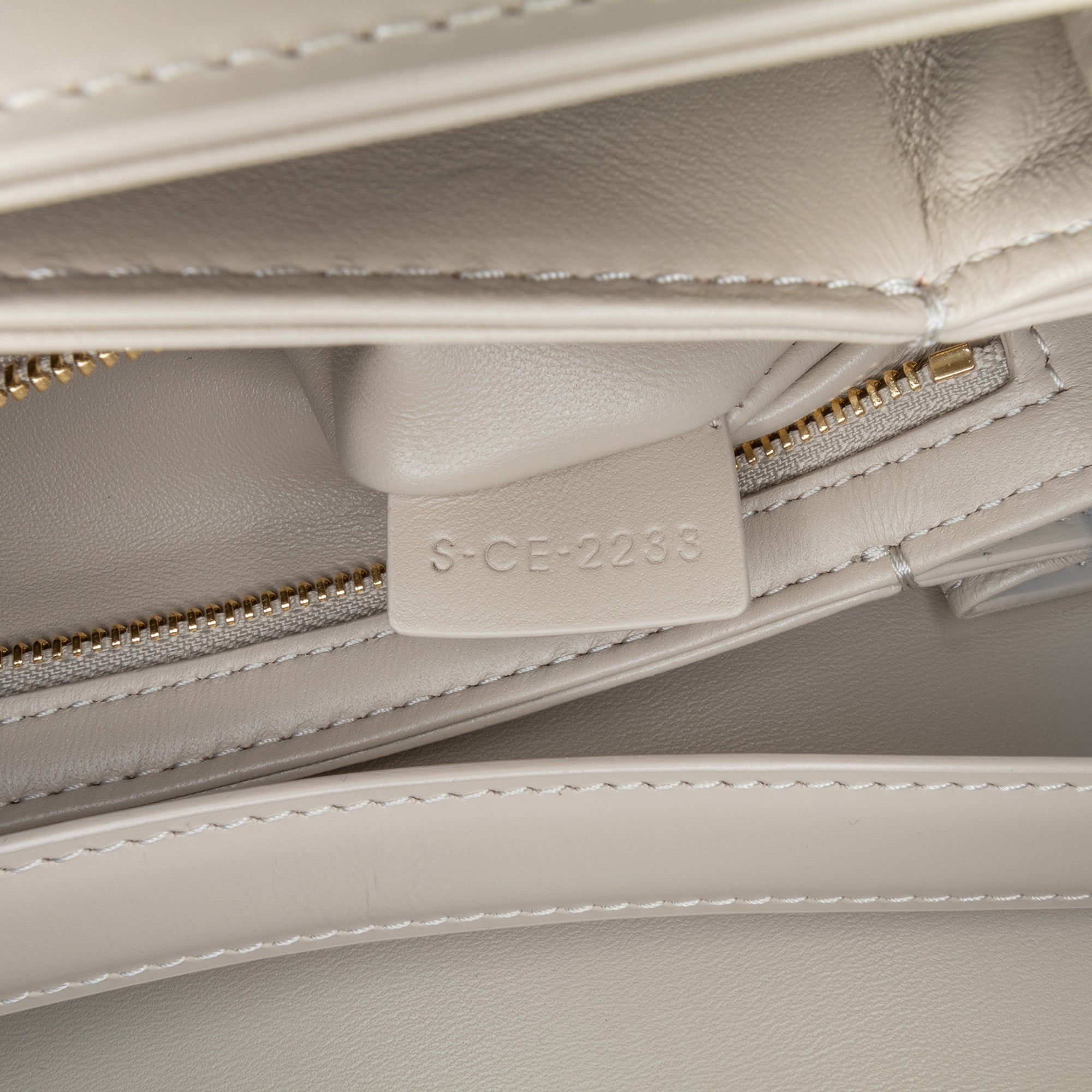 Celine Classique Shiny Calfskin Triomphe Crossbody - image 8