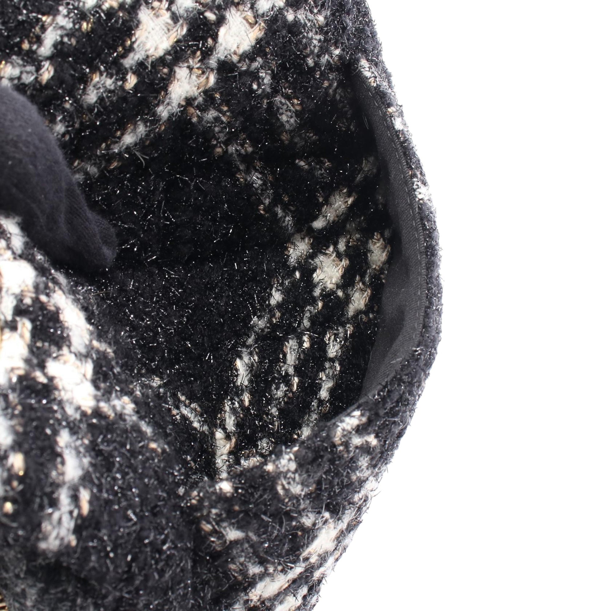 Chanel Small CC Wool Tweed Flap - image 6