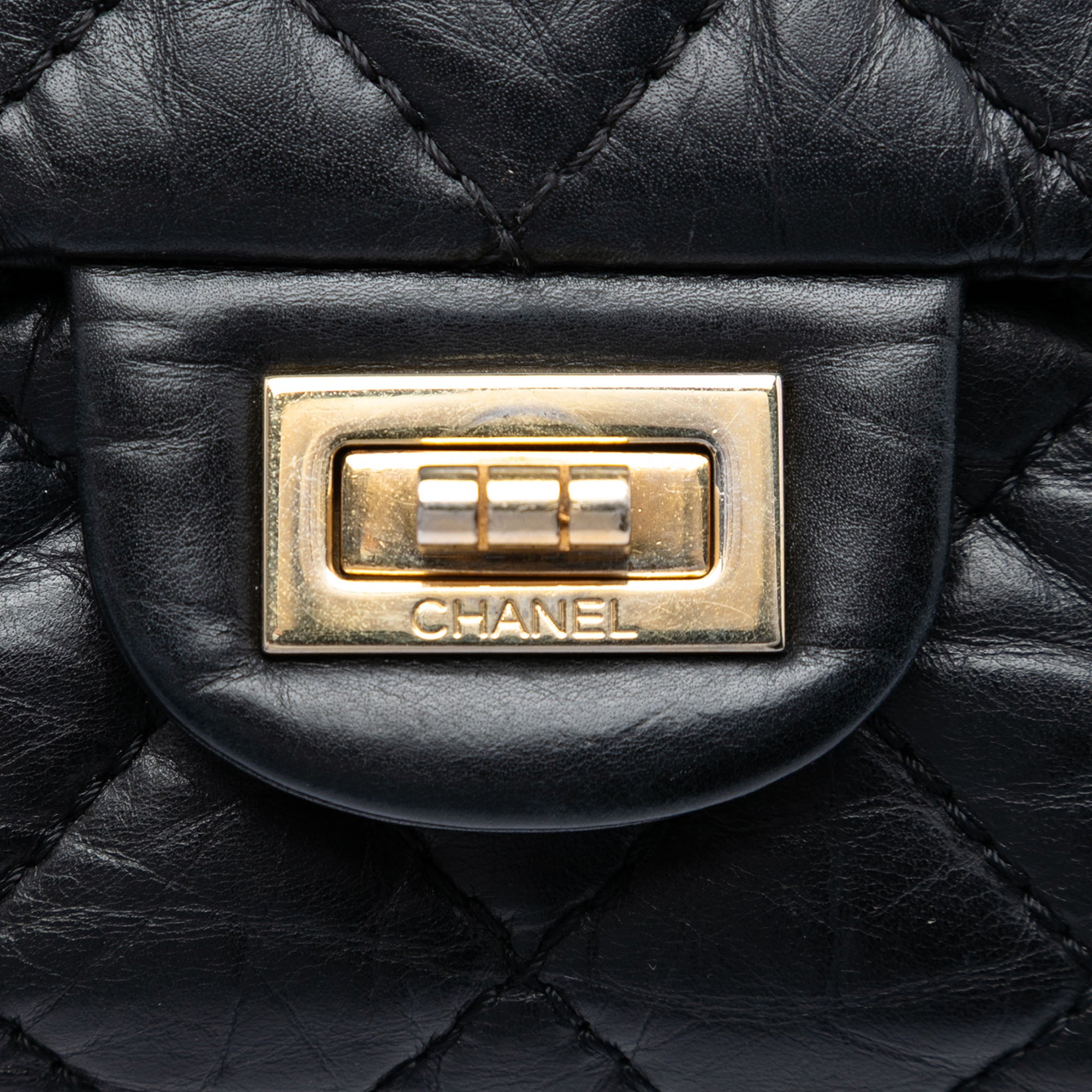 Chanel Quilted Aged Calfskin Reissue 2.55 Double Flap 226 - image 5