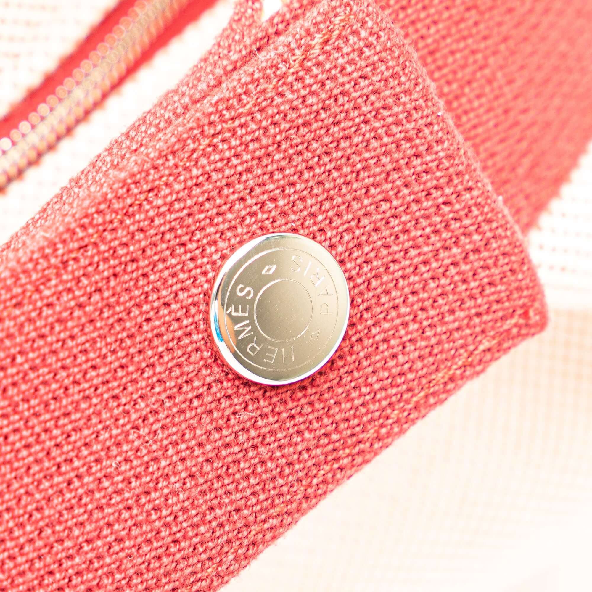 Pre-loved Hermès large Bride-A-Brac terracotta canvas travel case with zip and handle
