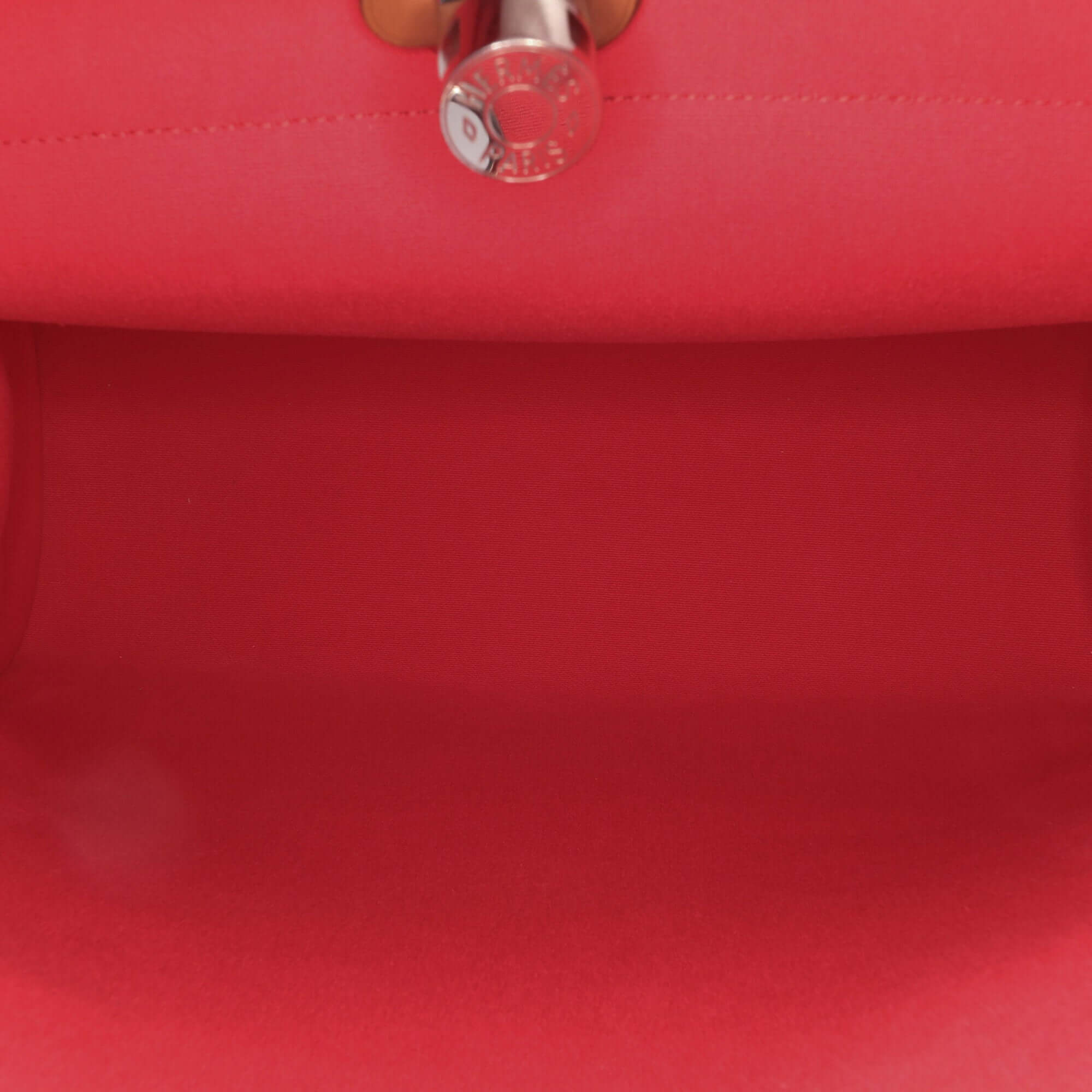 Pre-loved Hermès Herbag Zip 39 in pink canvas with leather trim and detachable pouch internal view